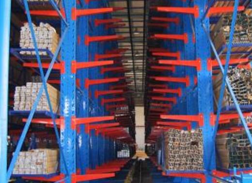 倉庫中的懸臂貨架在使用上大家要牢記哪些條件